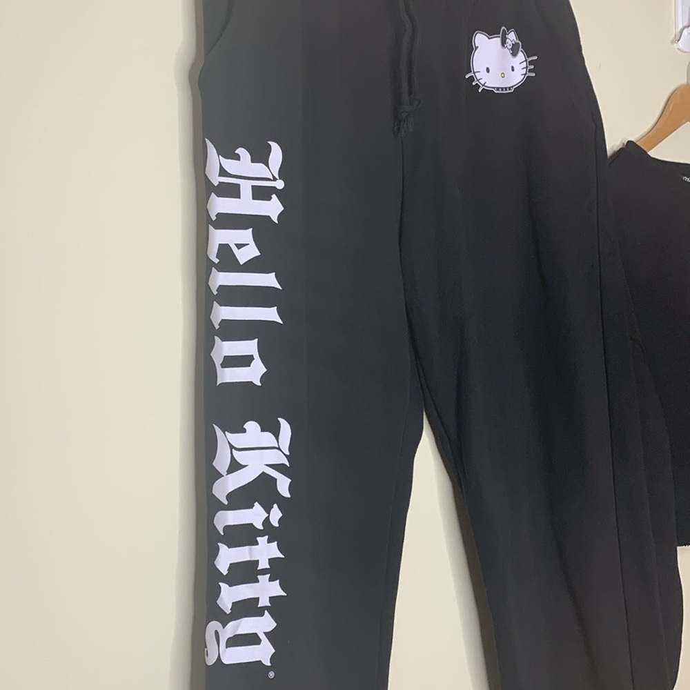 Dolls Kill Hello Kitty 3 Piece Sweatpants Sweatshirt XXL Emily the Strange Tote - Picture 13 of 17